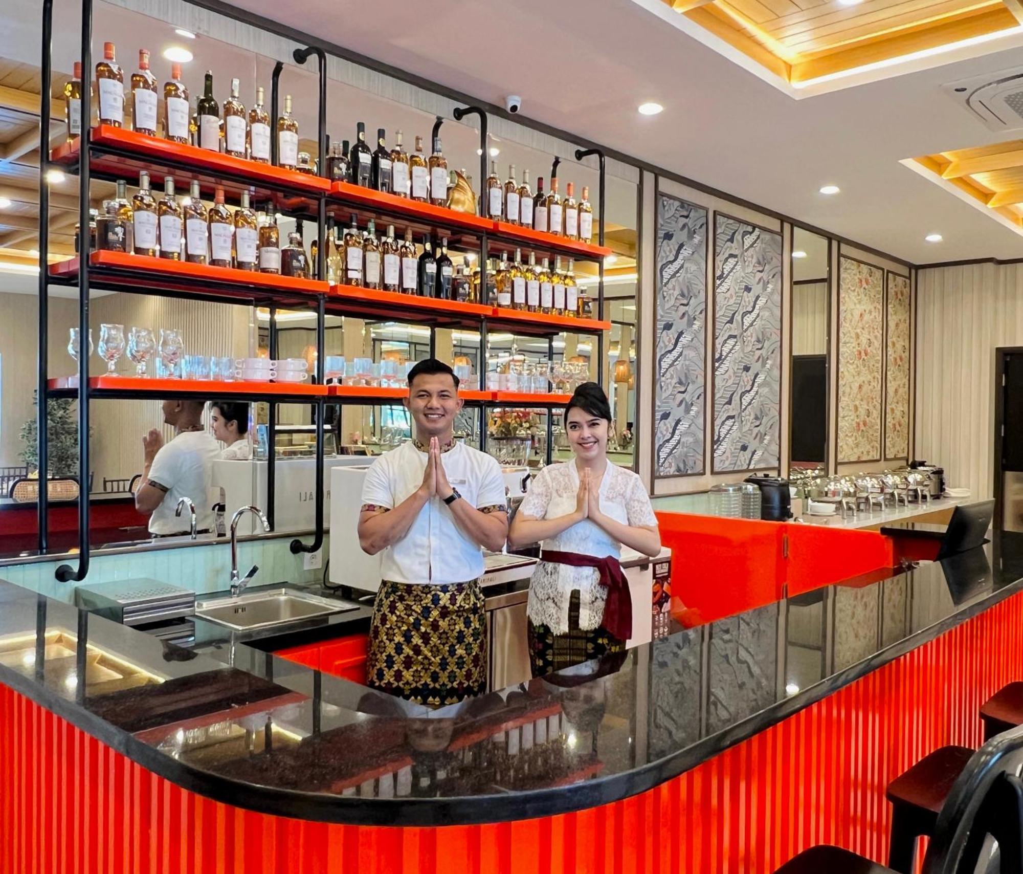 D'Primahotel Airport Sultan Hasanuddin Makassar Sudiang Esterno foto