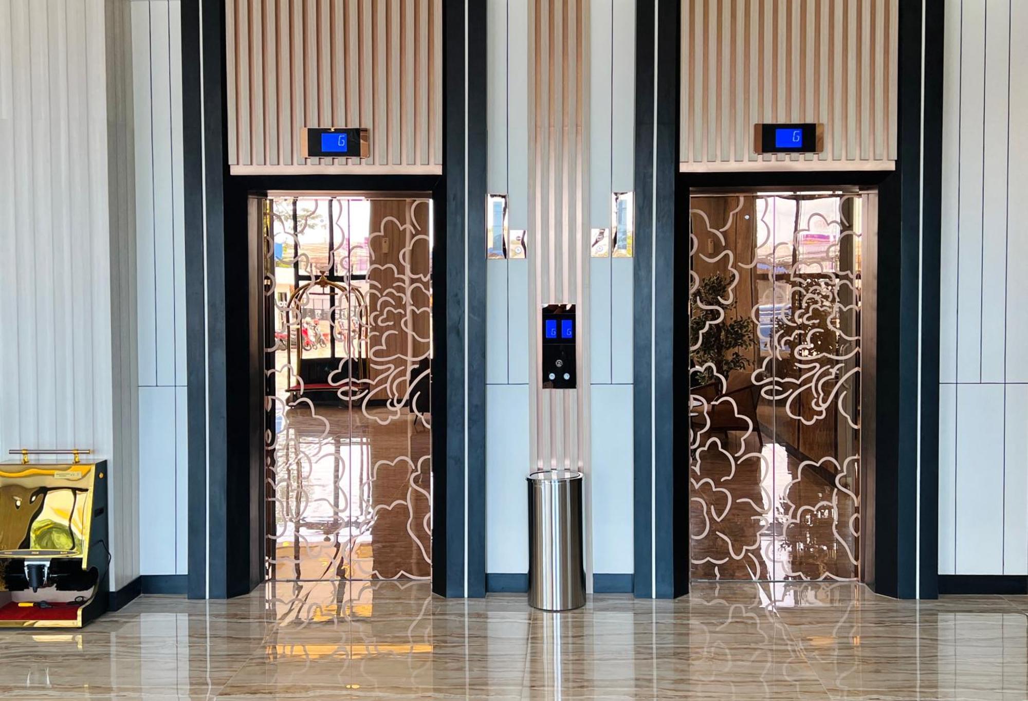 D'Primahotel Airport Sultan Hasanuddin Makassar Sudiang Esterno foto